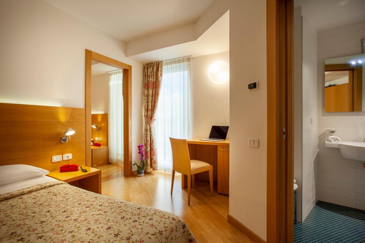 Hotel Romanda Levico Terme Luaran gambar