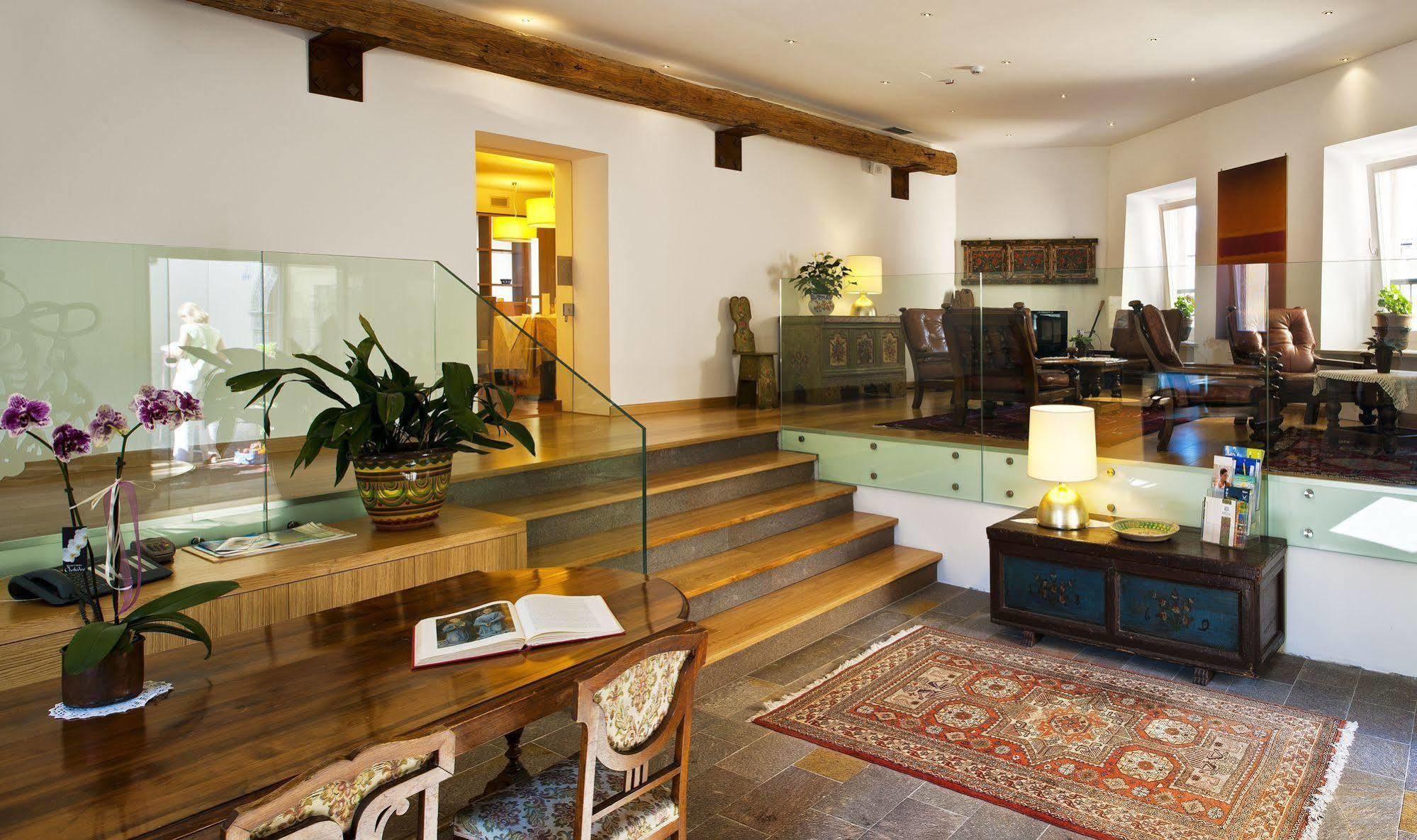 Hotel Romanda Levico Terme Luaran gambar