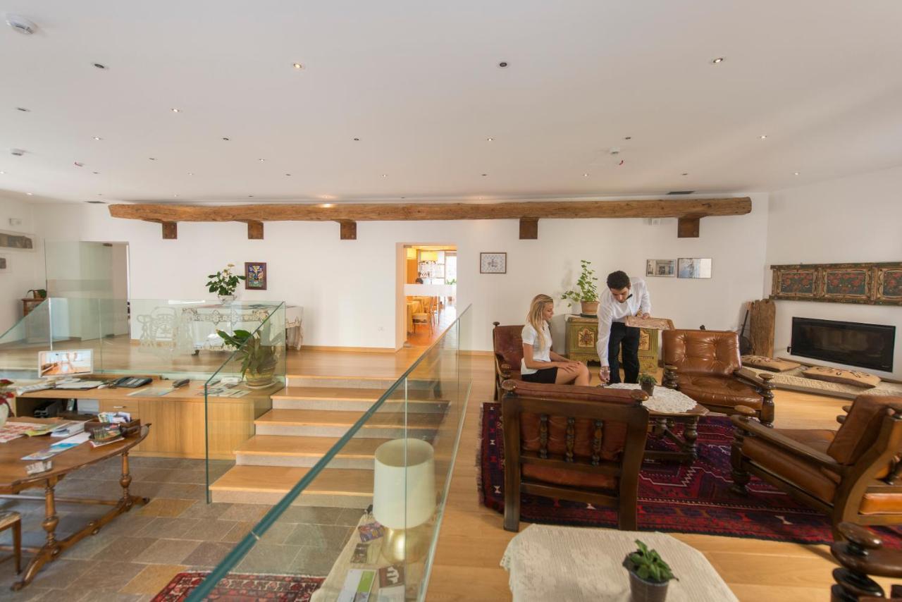 Hotel Romanda Levico Terme Luaran gambar
