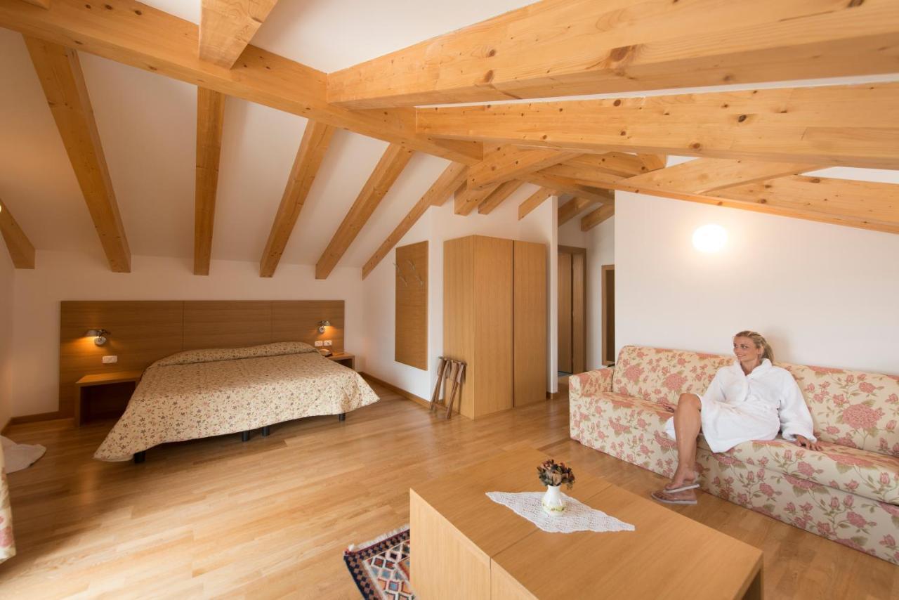 Hotel Romanda Levico Terme Luaran gambar